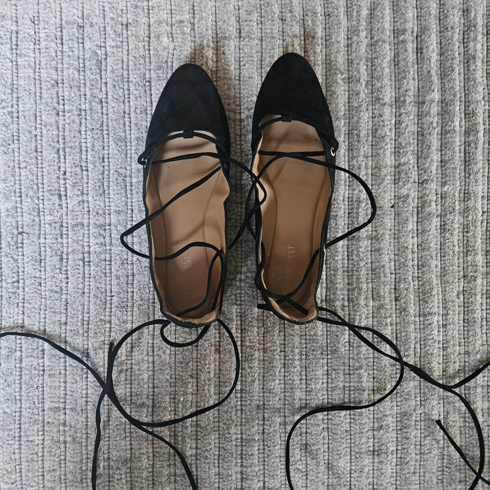 Nine West Black Lace-Up Flats